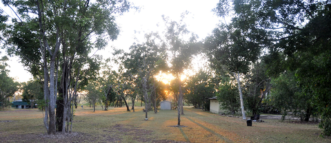 The Bark Hut Inn - New Castle Holiday 1