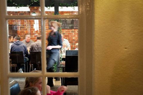 Last Drop Tavern Warnbro - New Castle Holiday 2