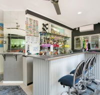 Cairns Rainbow Resort - New Castle Holiday
