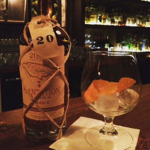 Sneaky Tony's - New Castle Holiday 3