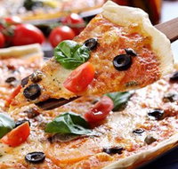 The Neutral Bay Club Bistro - New Castle Holiday