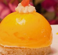 Bay Tinh Restaurant - New Castle Holiday