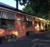 Moyhu Hotel - New Castle Holiday