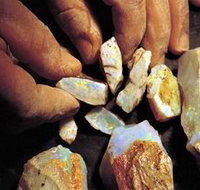 Andamooka Opal Hotel - New Castle Holiday