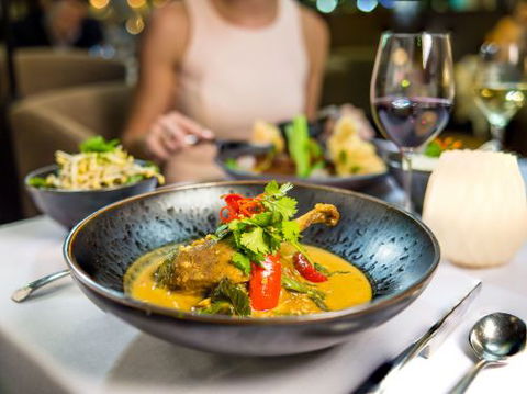 Tamarind Restaurant–Contemporary Dining - New Castle Holiday 1