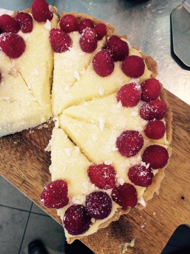 Q Bar & Brasserie On The Avenue - New Castle Holiday 3