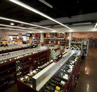PA Liquor Barn  Hotel - New Castle Holiday