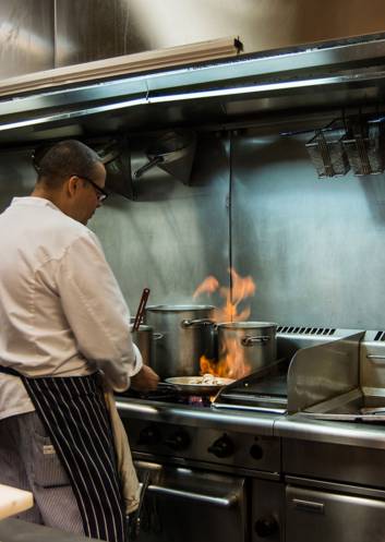 White Bull Hotel Armidale - New Castle Holiday 2