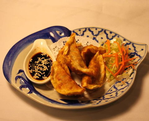 Siam Orchid Spicy Thai Restaurant - New Castle Holiday 3