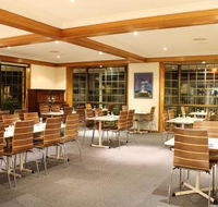 Seafarer Restaurant - New Castle Holiday