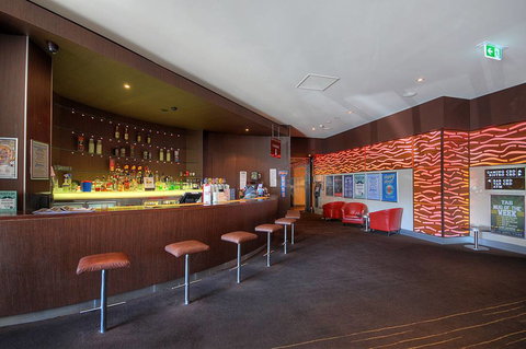 Hotel CBD - New Castle Holiday 1