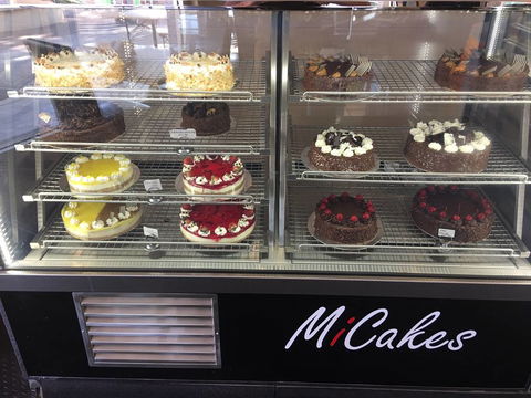 MiCakes Cafe - New Castle Holiday 3