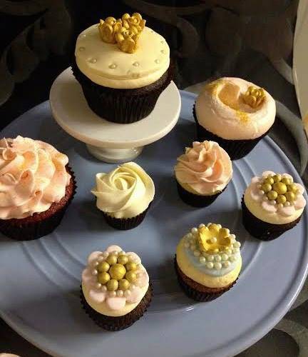 Sweetness Contained - New Castle Holiday 2