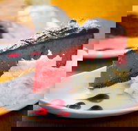 Andys Cherry Pie Cafe - New Castle Holiday