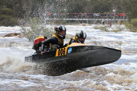 Avon Descent - New Castle Holiday 1