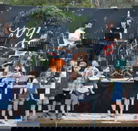 Carols in the Park Corowa - New Castle Holiday