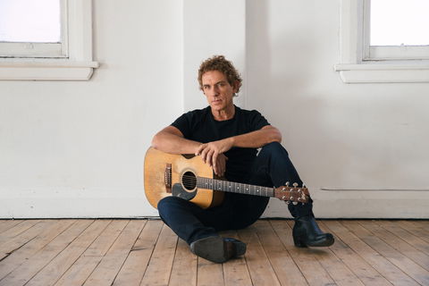 Ian Moss Matchbook 30th Anniversary Tour - New Castle Holiday 0
