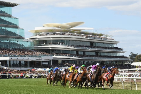 Melbourne Cup Carnival - New Castle Holiday 0