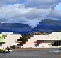 Mole Creek Market - New Castle Holiday