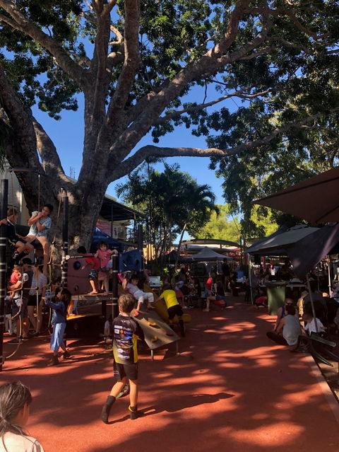 Nightcliff Markets - New Castle Holiday 0
