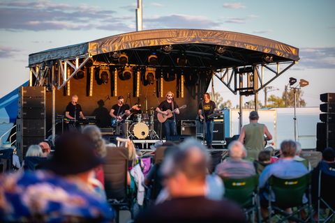 Outback Festival - New Castle Holiday 2