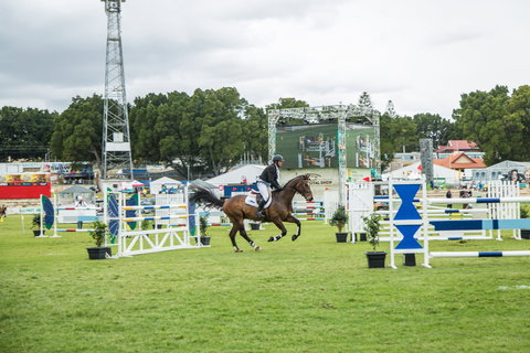 Perth Royal Show - New Castle Holiday 1