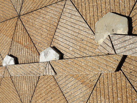 WA Now – Tom Mùller: Monolith Scores - Virtual Exhibition - New Castle Holiday 0