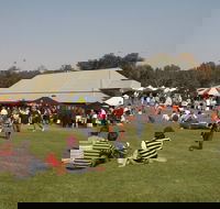 Yarra Valley Regional Food Group Farmers' Market - New Castle Holiday