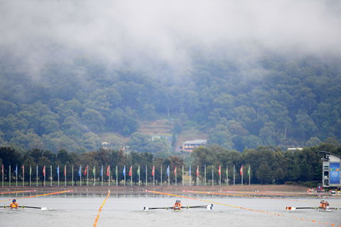 Aon Sydney International Rowing Regatta - New Castle Holiday 2
