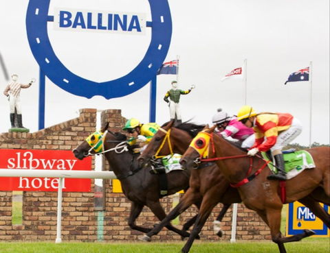 Ballina Boxing Day Races - New Castle Holiday 0