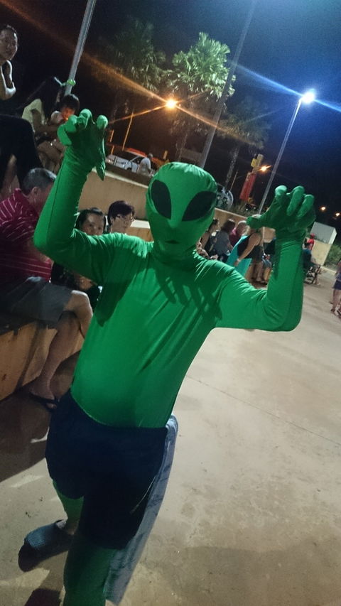 Cardwell UFO Festival 2020 - New Castle Holiday 1