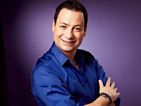 Psychic Medium Mitchell Coombes - New Castle Holiday 0