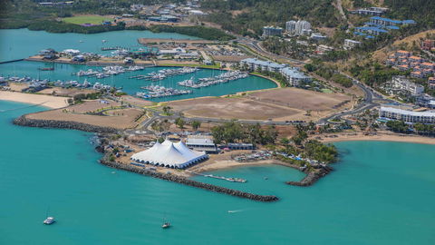 Airlie Beach Festival Of Music - New Castle Holiday 1