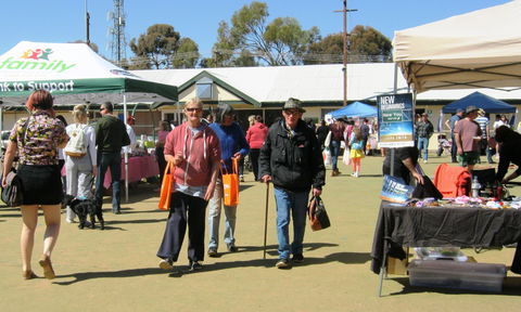 Broken Hill Community Markets - New Castle Holiday 1