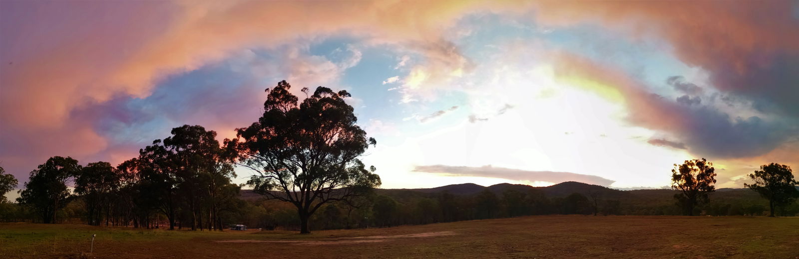 Jondaryan QLD New Castle Holiday
