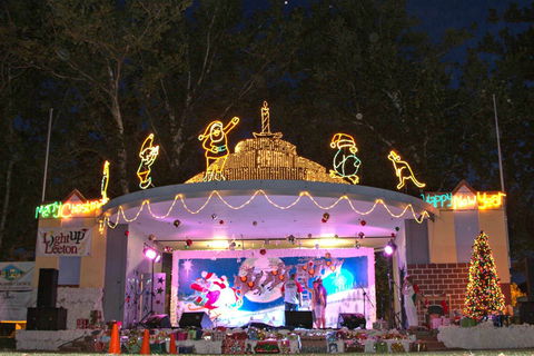 Light Up Leeton - New Castle Holiday 0