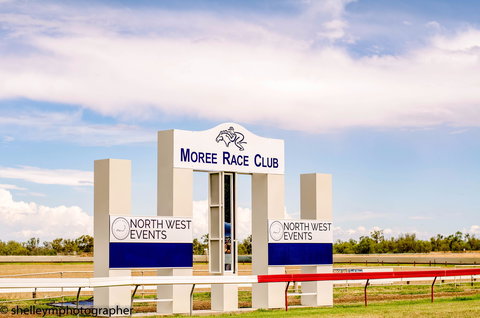 Moree Race Club TAB Race Day - New Castle Holiday 2