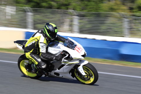QR Moto Ride Days At Queensland Raceways! - New Castle Holiday 0