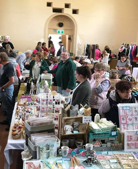 Saddleworth Market - New Castle Holiday 0