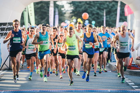 The Canberra Times Marathon Festival - New Castle Holiday 0
