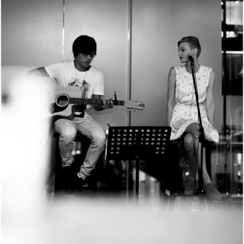 The Logan Duo - New Castle Holiday 0