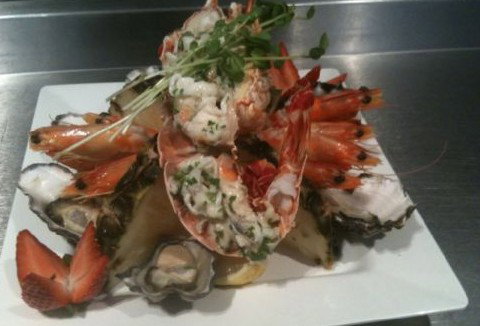 Mike's Grill & Bar - New Castle Holiday 0