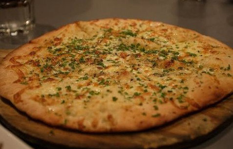 Mike's Grill & Bar - New Castle Holiday 4