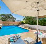 Santorini Twin Waters - New Castle Holiday
