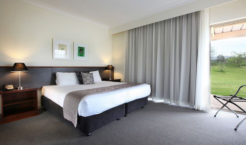 Harrigan's Irish Pub & Accommodation - New Castle Holiday 6