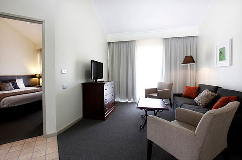 Harrigan's Irish Pub & Accommodation - New Castle Holiday 5