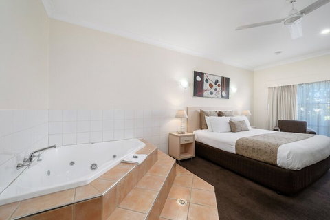 Heritage Motor Inn Corowa - New Castle Holiday 7