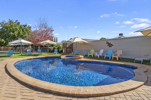 Heritage Motor Inn Corowa - New Castle Holiday 2