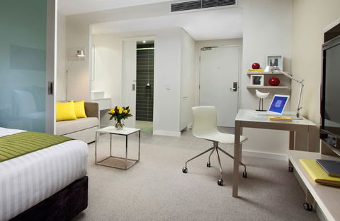 Citadines On Bourke Melbourne - New Castle Holiday 6