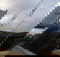 Bell Tower Inn - New Castle Holiday